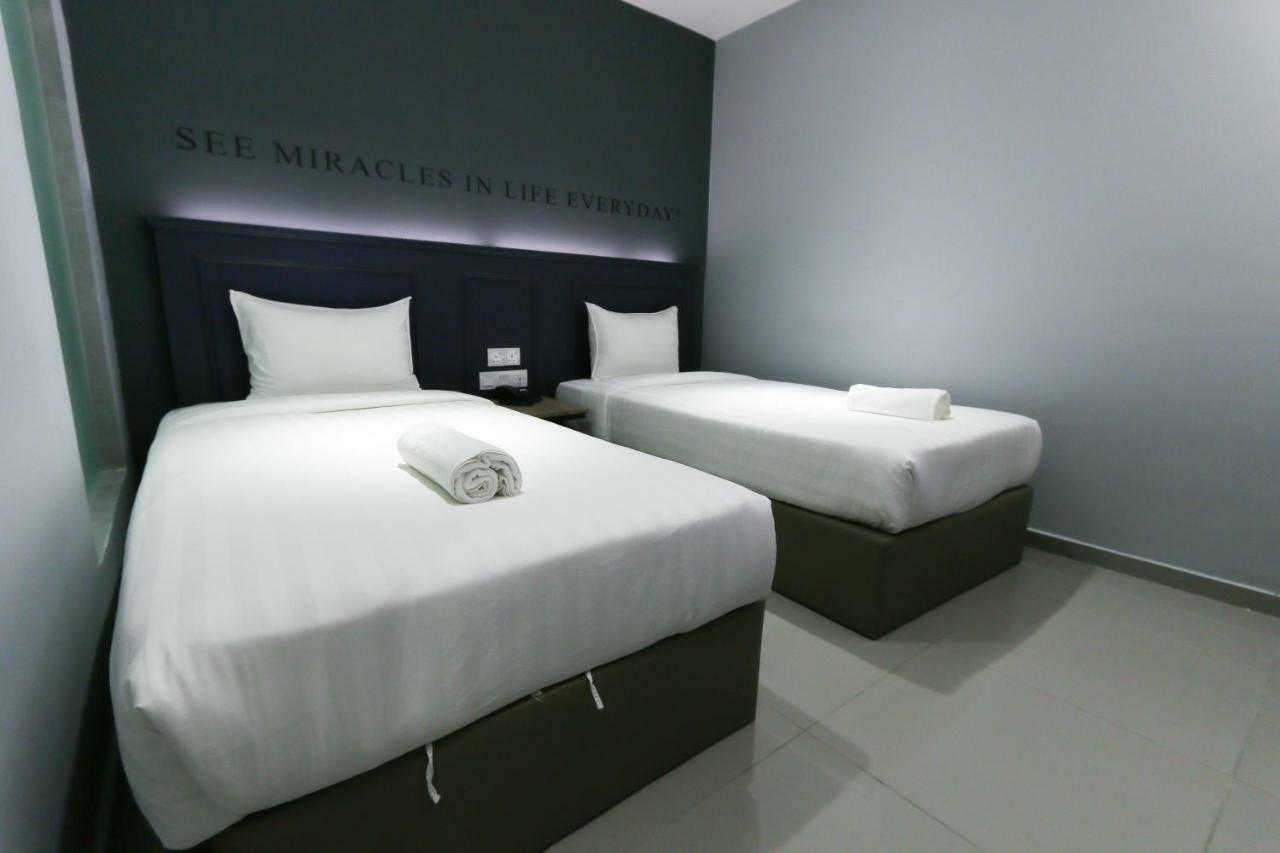Hotel 99 Sri Petaling Kuala Lumpur Ngoại thất bức ảnh